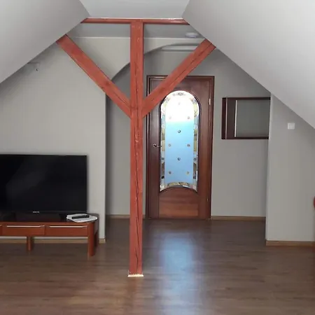 Kamieniczka Couette-café 3*