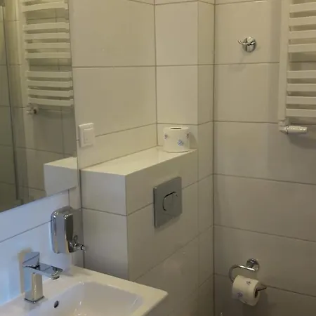 Kamieniczka Couette-café 3*