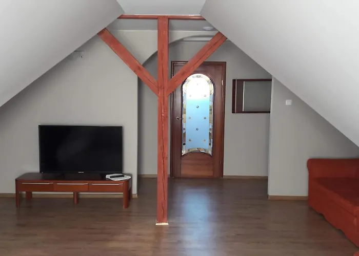 Kamieniczka Bed & Breakfast 3*