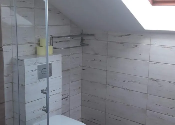 Kamieniczka Bed & Breakfast 3*